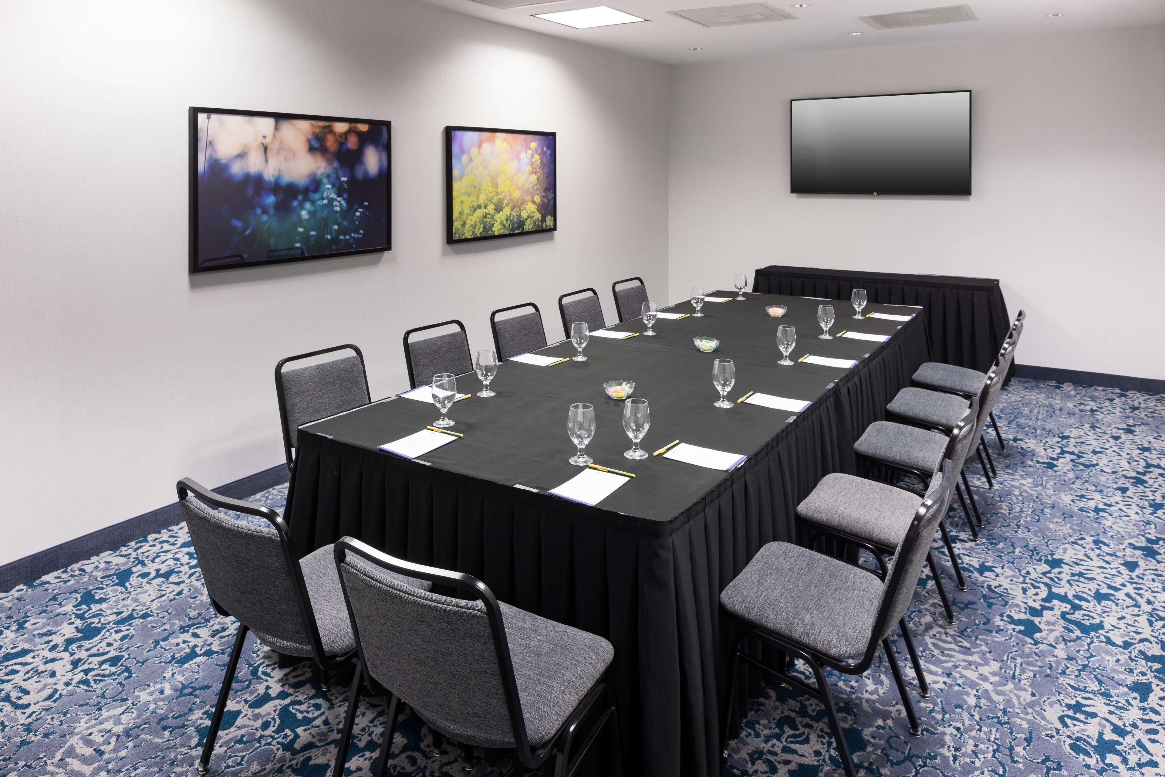 Hilton Garden Inn Frisco Ngoại thất bức ảnh