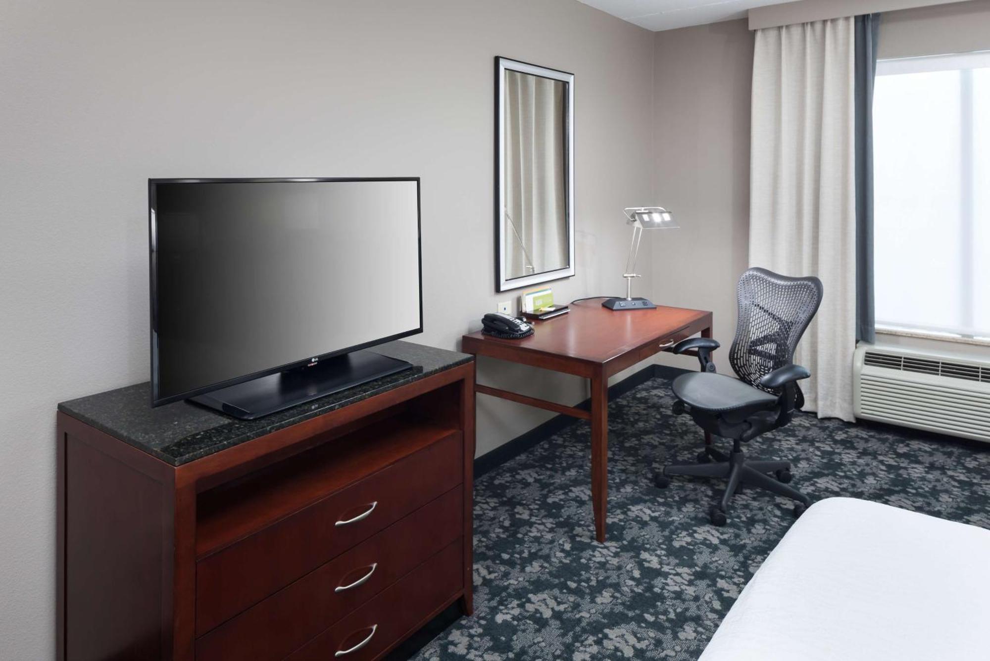 Hilton Garden Inn Frisco Ngoại thất bức ảnh