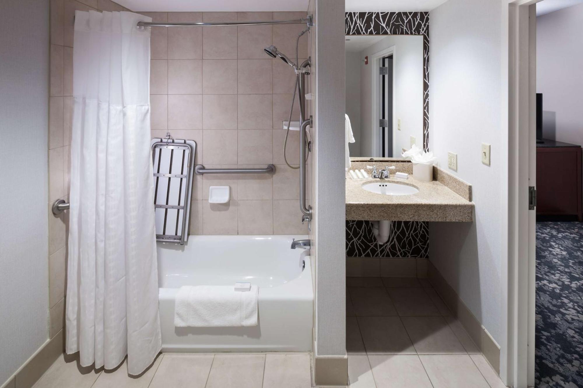 Hilton Garden Inn Frisco Ngoại thất bức ảnh