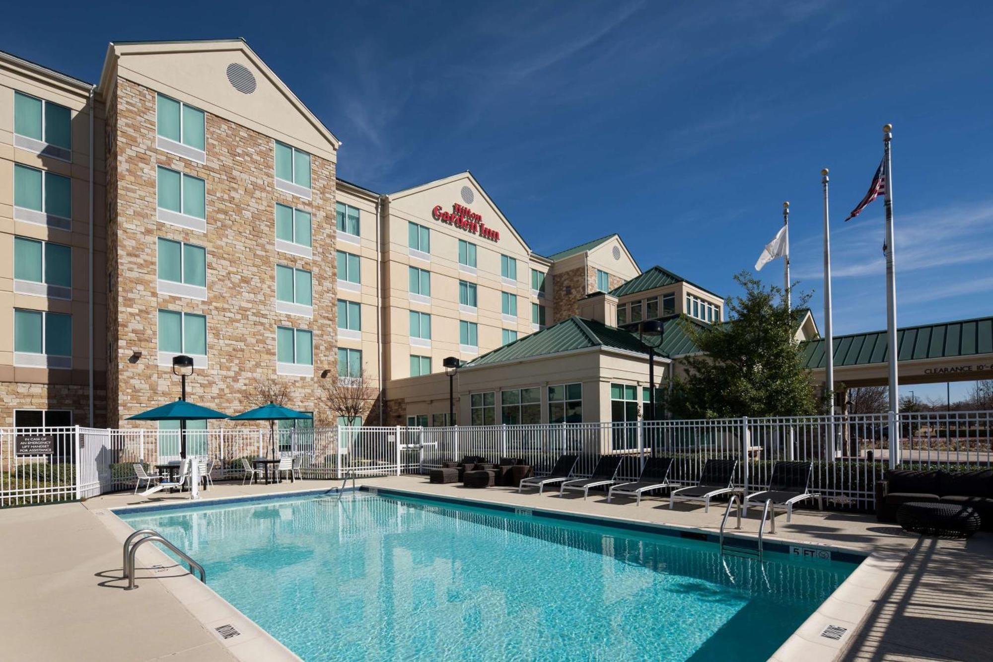 Hilton Garden Inn Frisco Ngoại thất bức ảnh