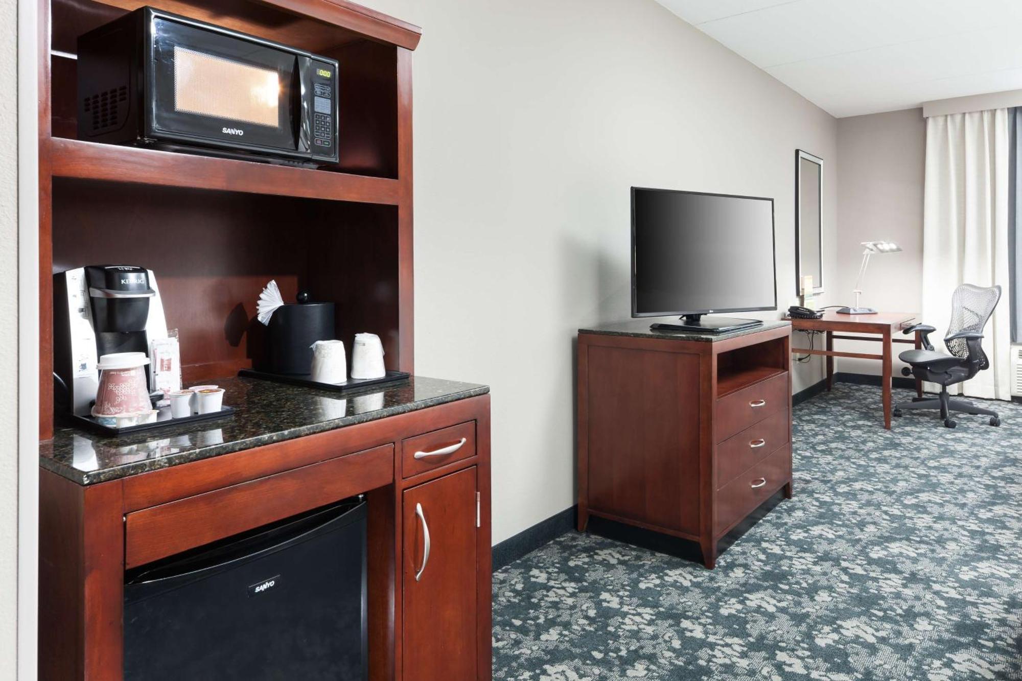 Hilton Garden Inn Frisco Ngoại thất bức ảnh