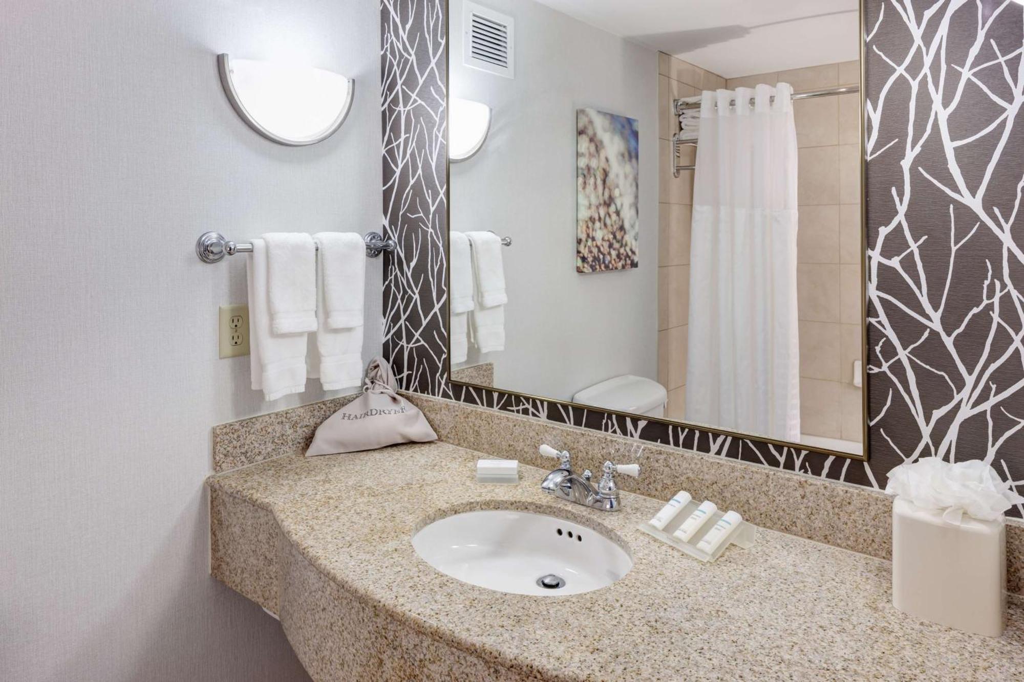 Hilton Garden Inn Frisco Ngoại thất bức ảnh