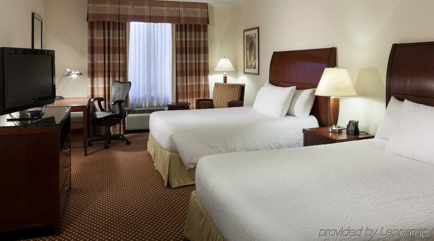 Hilton Garden Inn Frisco Ngoại thất bức ảnh